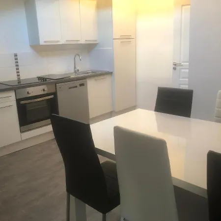 Maison M 3 Bedroom Lejlighed *